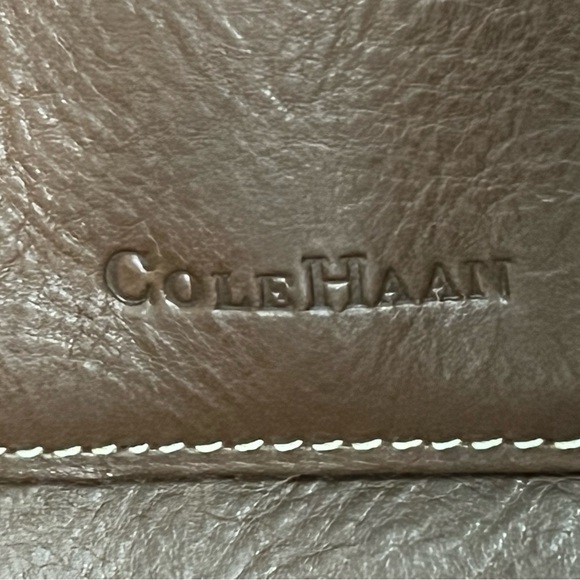 COLE HAAN Dark Brown Genuine Leather Front Flap Underarm Portfolio Briefcase - Picture 3 of 16